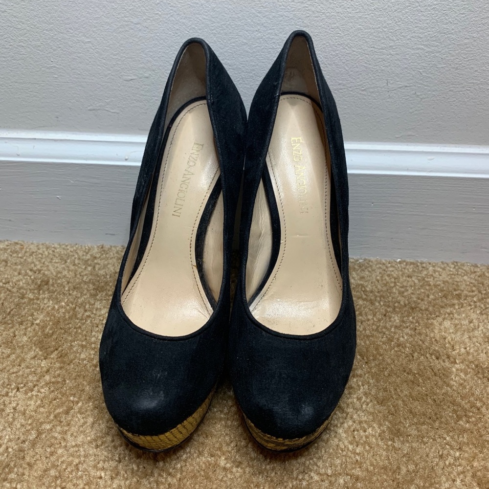 Pre-owned Enzo Angiolini Black Suede Snake Pumps